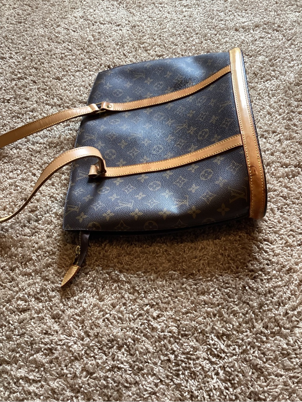 Louis Vuitton Monogram Canvas Shoulder Bag with Tan Leather Straps - Picture 3 of 10
